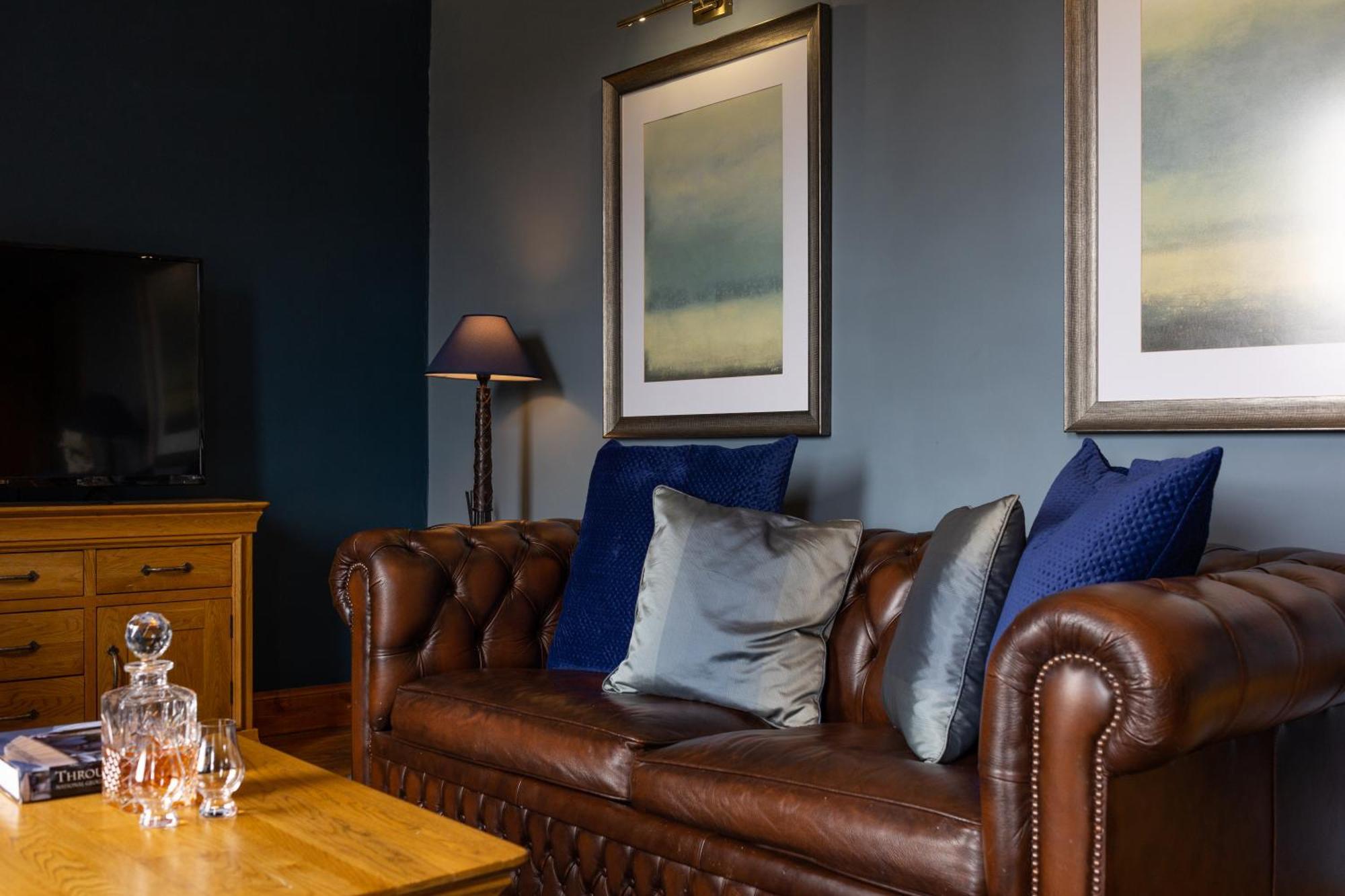 Blackfriars Residence - Beautiful Home เอดินบะระ ภายนอก รูปภาพ